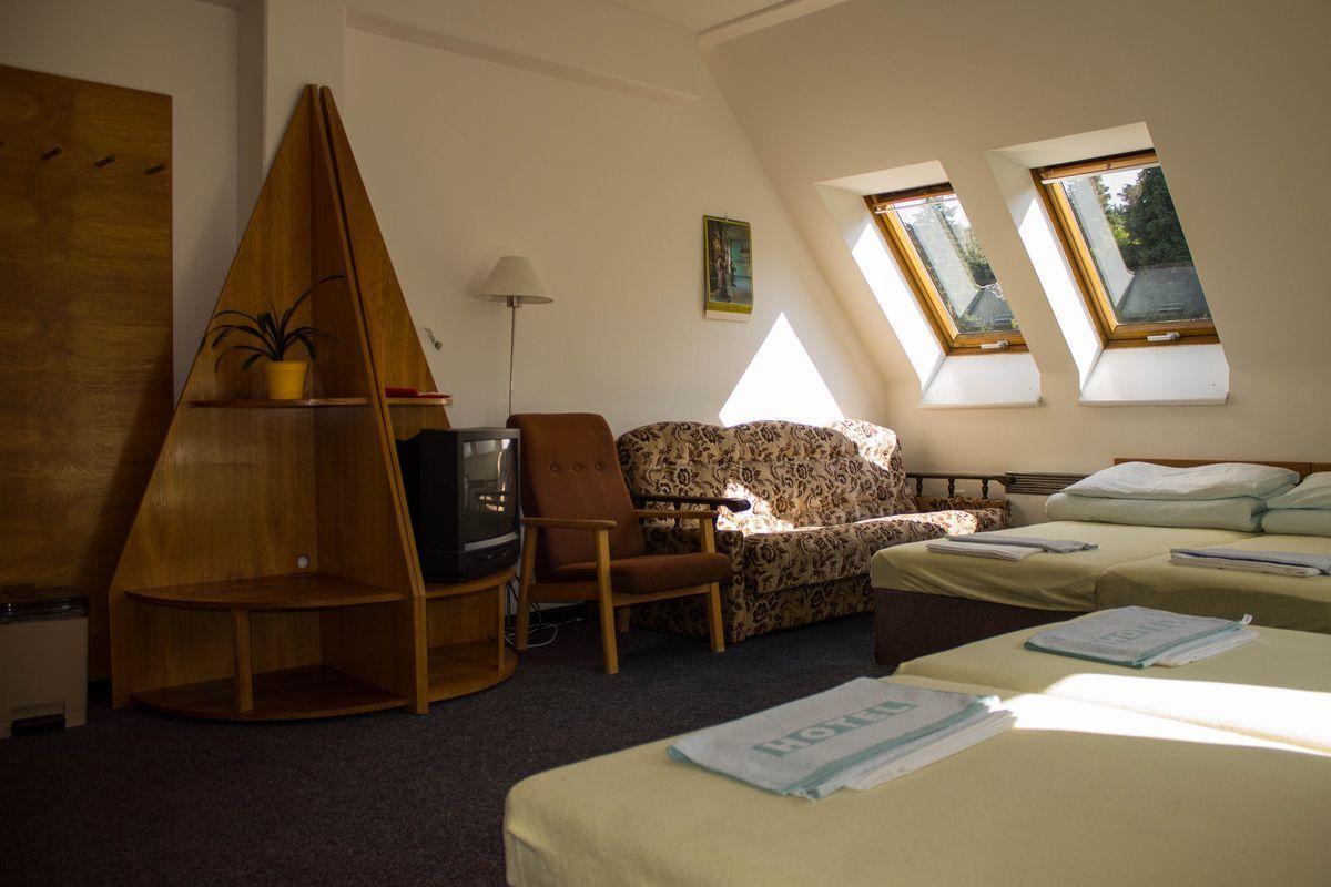Hotel Figura Мала Моравка Екстер'єр фото